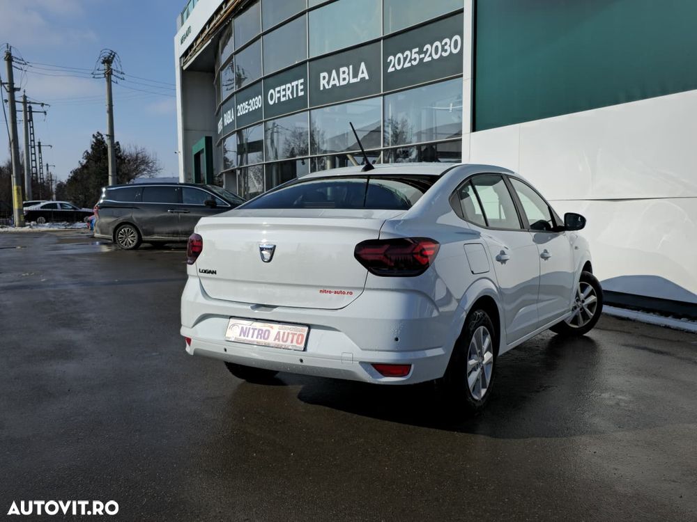 Dacia Logan TCe 90 MT6 Comfort - 8
