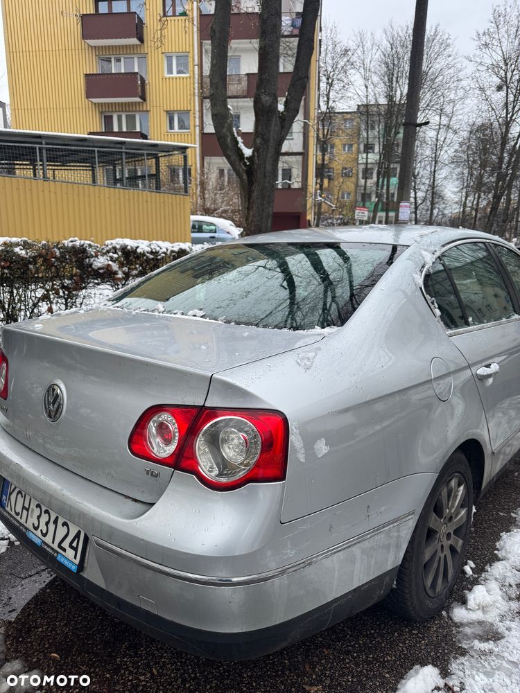 Volkswagen Passat 1.9 TDI Trendline - 8