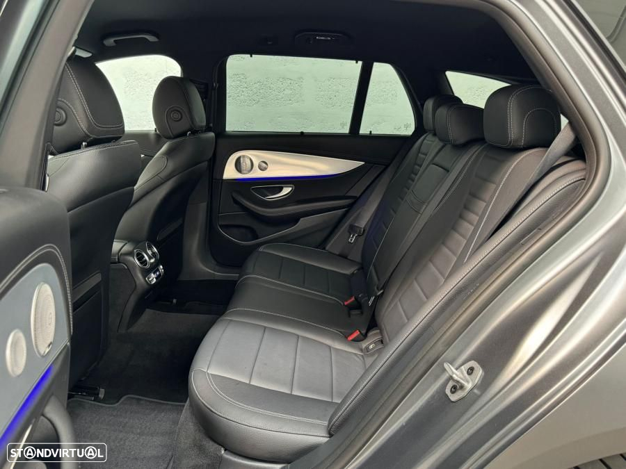 Mercedes-Benz E 300 de AMG Line 4Matic - 6
