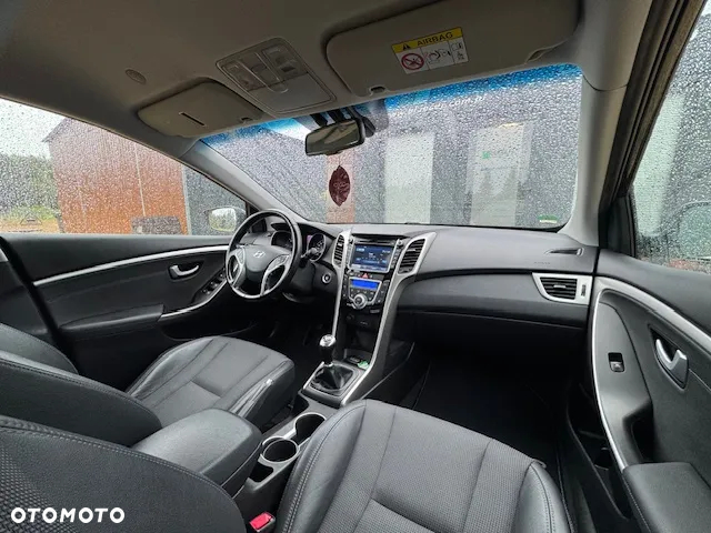 Hyundai i30 - 36