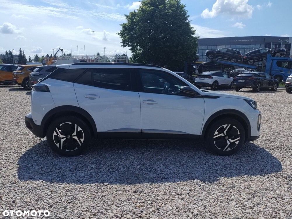 Peugeot 2008 1.2 PureTech Allure S&S EAT8 - 4
