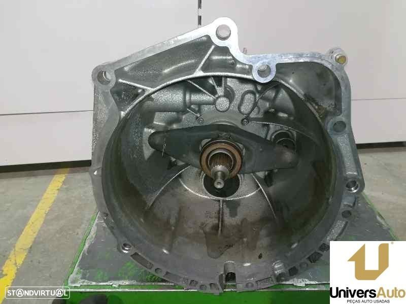 CAIXA VELOCIDADES BMW 1 2006 -HES - 1