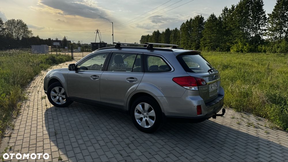 Subaru Outback - 3
