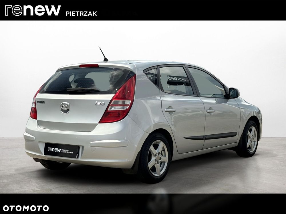 Hyundai i30 1.4 Classic - 6