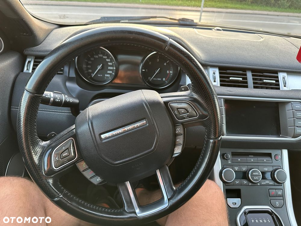 Land Rover Range Rover Evoque SD4 Black Dynamic - 24