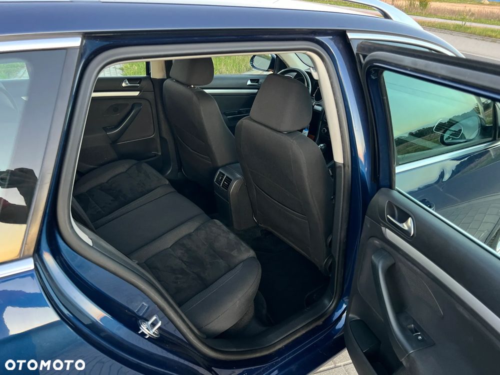 Volkswagen Golf VI 1.6 TDI BlueMot Comfortline DSG - 11
