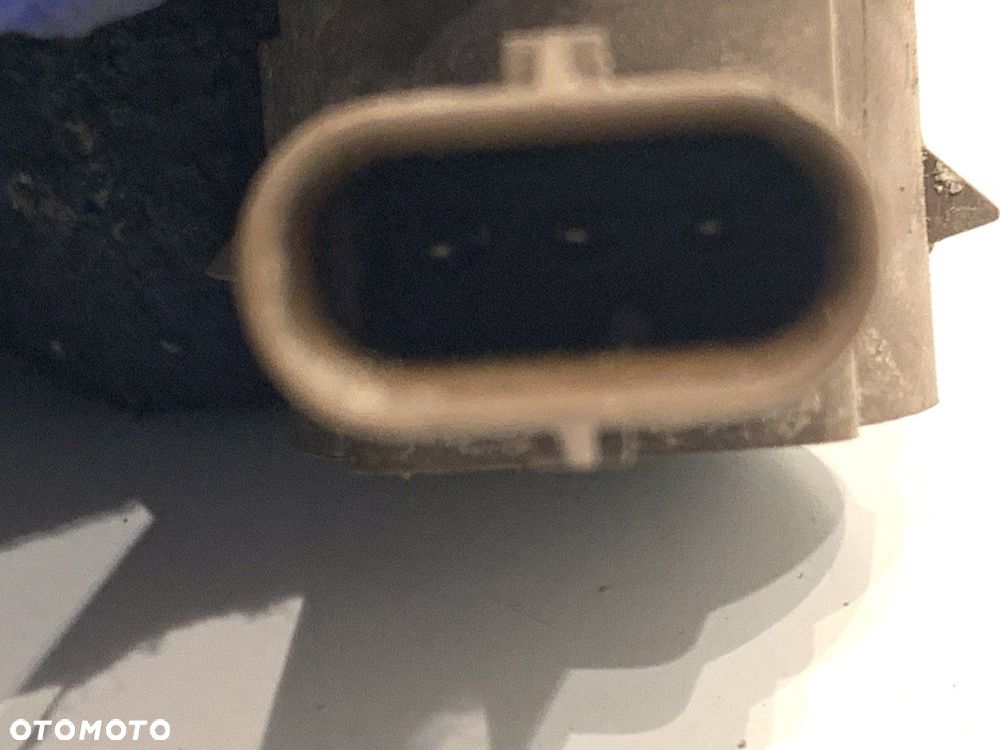 CZUJNIK PDC  VW TOURAN (5T1) 2015 - 2022 1.8 TSI 132 kW [180 KM] benzyna 2015 - 2022 5Q0919275B - 3