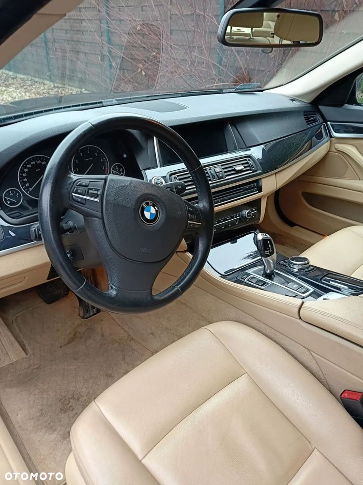 BMW Seria 5 - 8