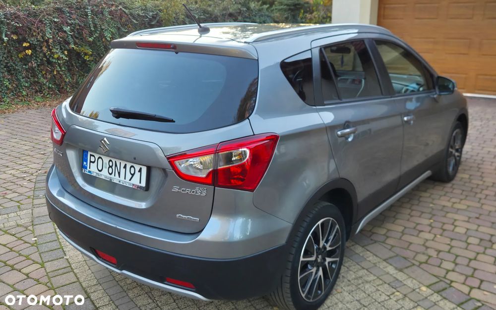 Suzuki SX4 S-Cross 1.6 Premium 4WD - 19