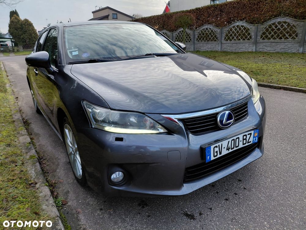 Lexus CT - 2