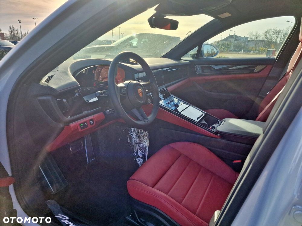 Porsche Panamera - 5