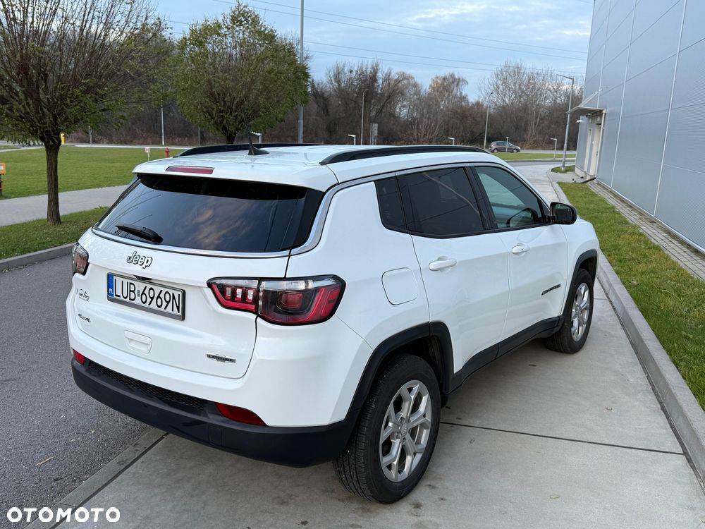 Jeep Compass - 4