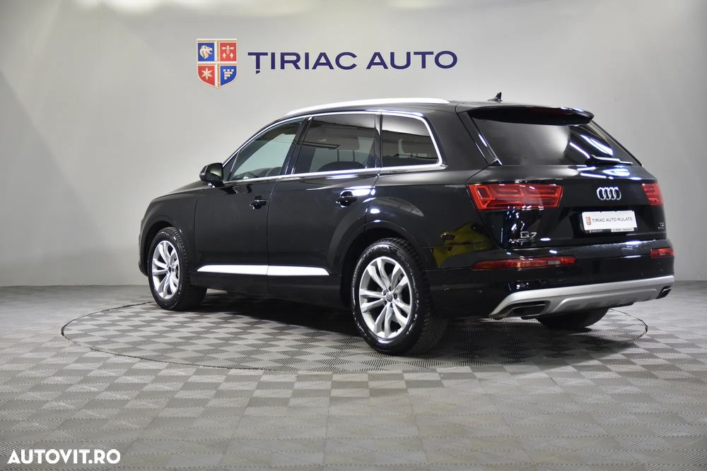 Audi Q7 - 4
