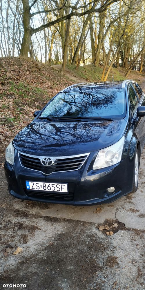 Toyota Avensis 2.2 D-4D 2010 - 1