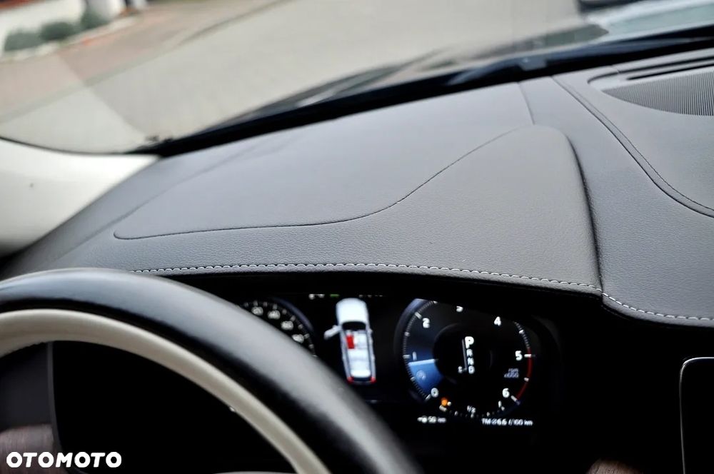 Volvo V90 D4 Geartronic Inscription - 19