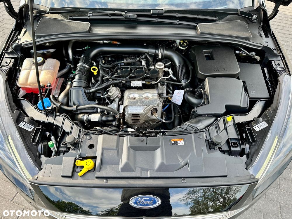 Ford Focus 1.0 EcoBoost Gold X (Edition) - 27