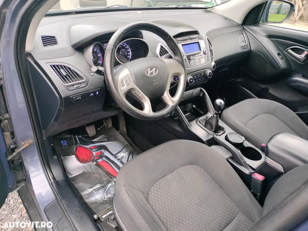 Hyundai ix35 - 13