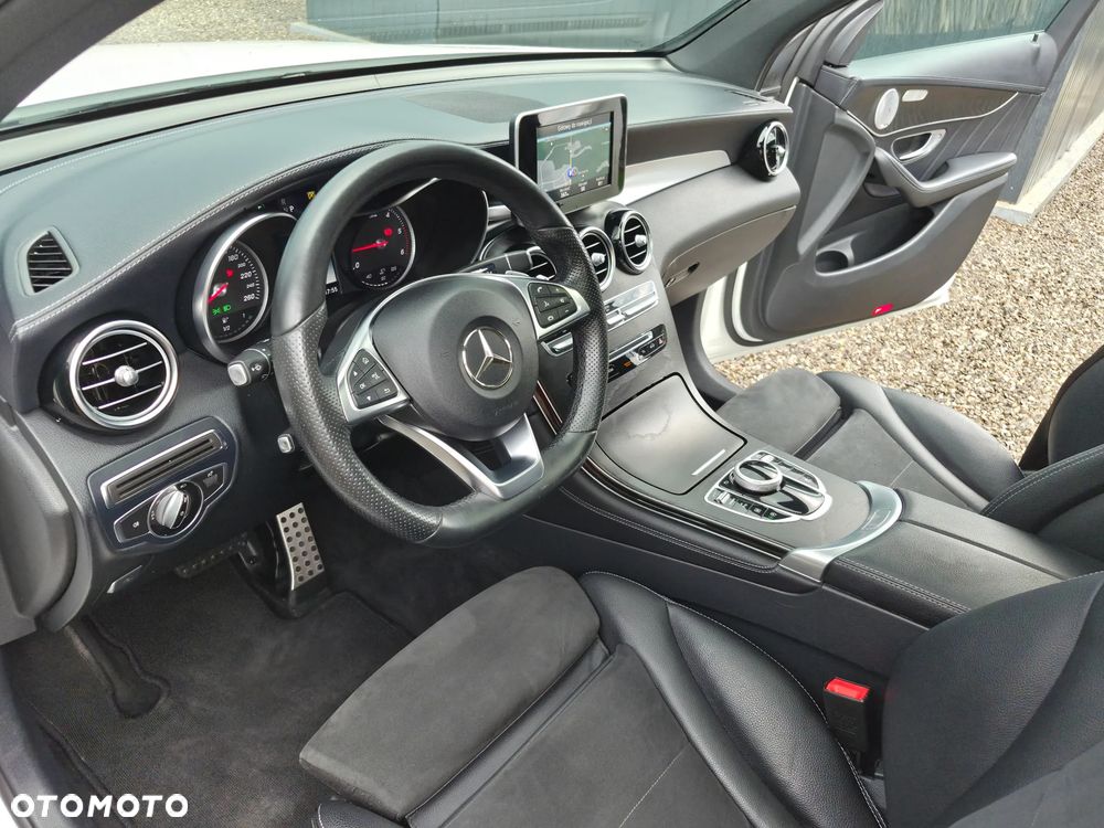 Mercedes-Benz GLC 250 d 4Matic 9G-TRONIC Edition 1 - 11