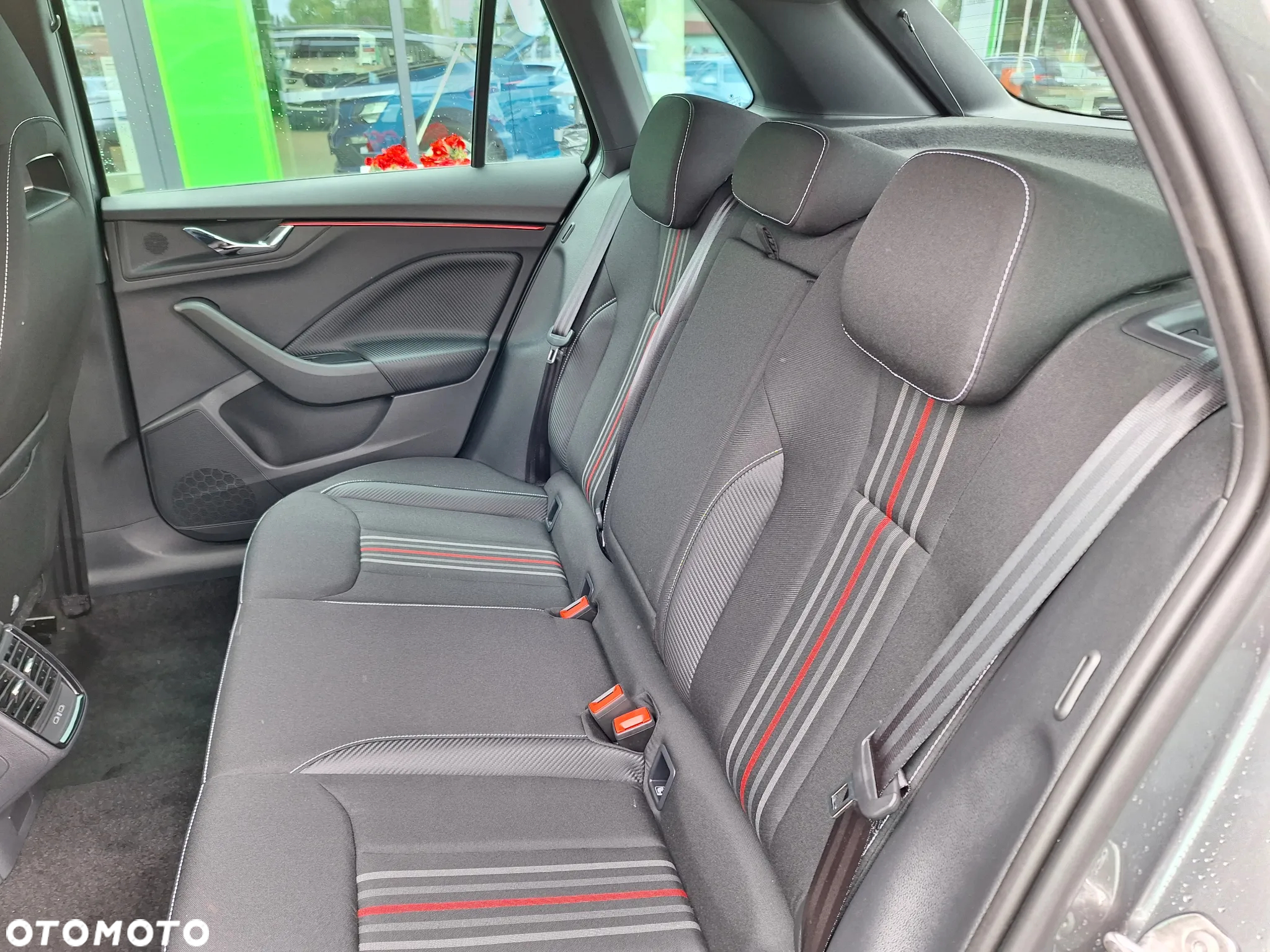 Skoda Kamiq 1.0 TSI Monte Carlo - 12