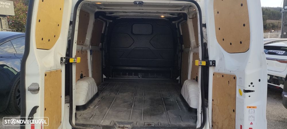 Ford Transit Custom Automática - 8