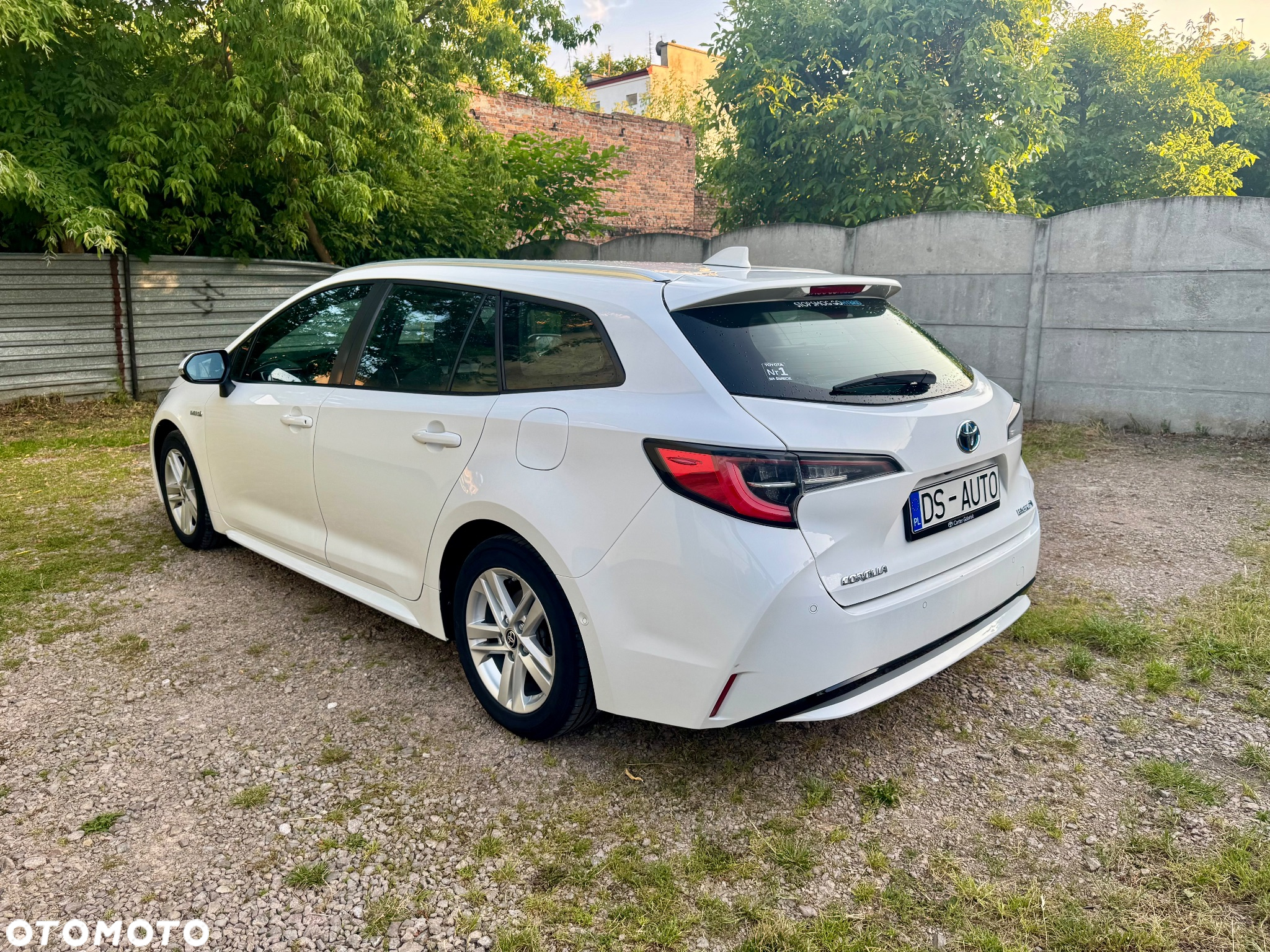 Toyota Corolla - 5