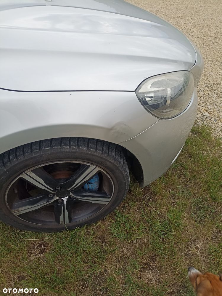 Volvo V40 - 5