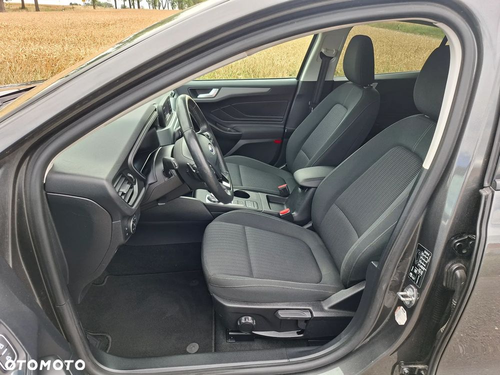 Ford Focus 1.0 EcoBoost Trend Edition - 10