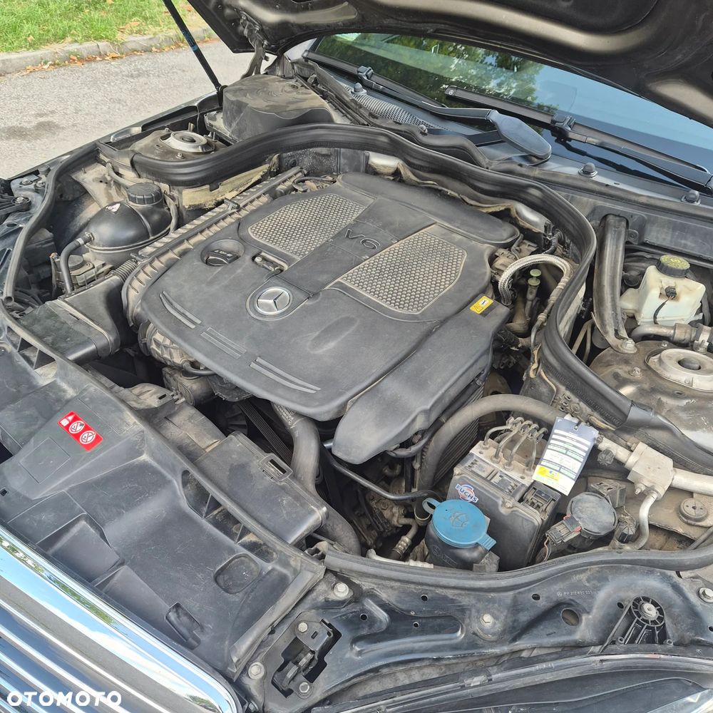 Mercedes-Benz Klasa E 350 4-Matic BlueEff Avantgarde - 19
