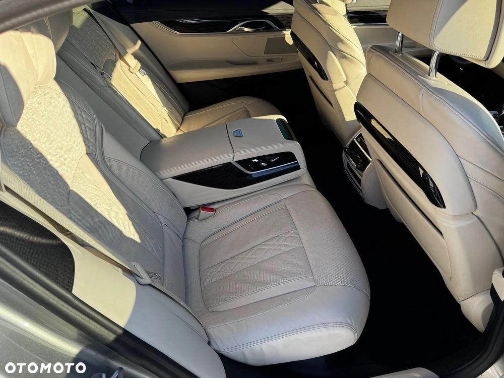 BMW Seria 7 730d xDrive - 7