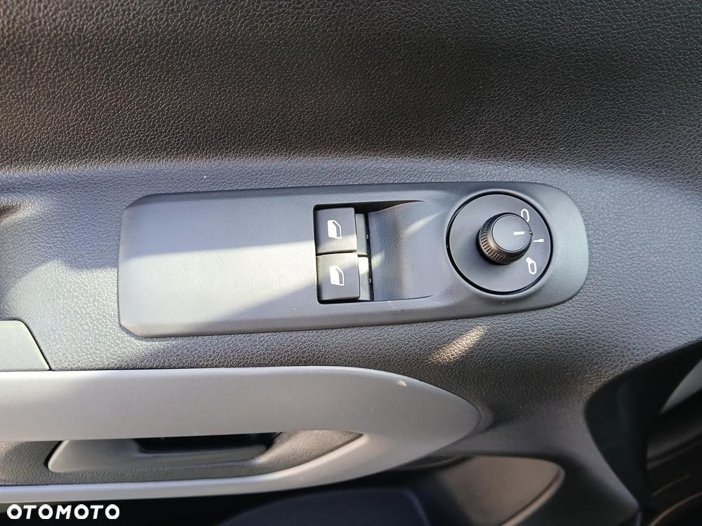 Toyota Proace City Verso 1.5 D-4D Business - 25