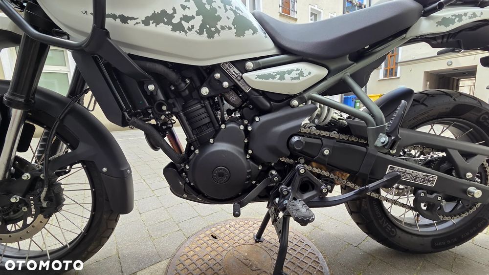 Royal Enfield Himalayan - 6