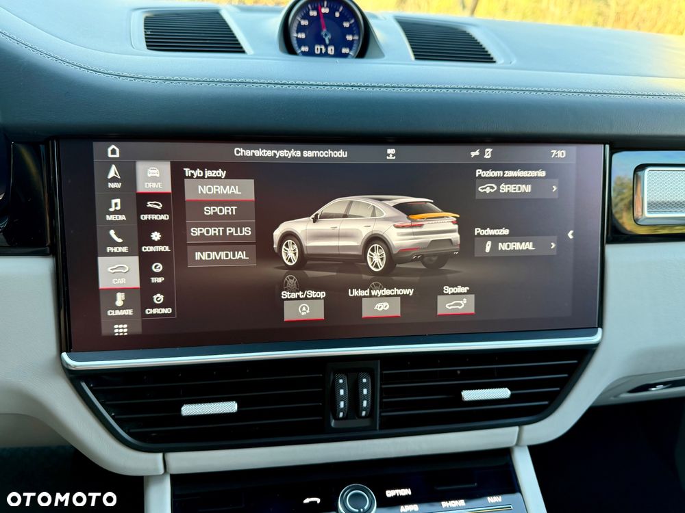 Porsche Cayenne Platinum Edition - 35