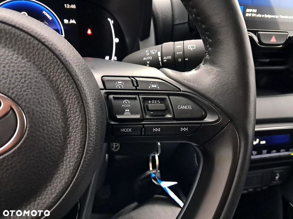 Toyota Yaris Hybrid 1.5 Style - 21