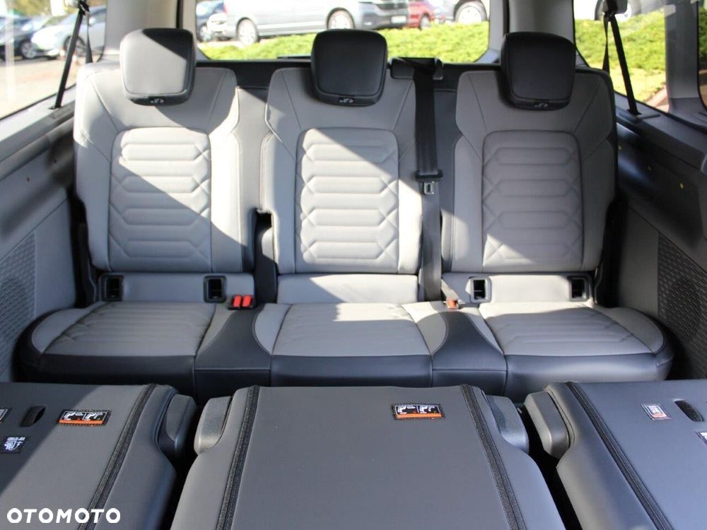 Volkswagen Caravelle 2.0 TDI L1 Style - 23