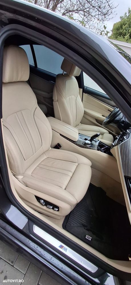 BMW Seria 5 540i xDrive Aut. Sport Line - 7