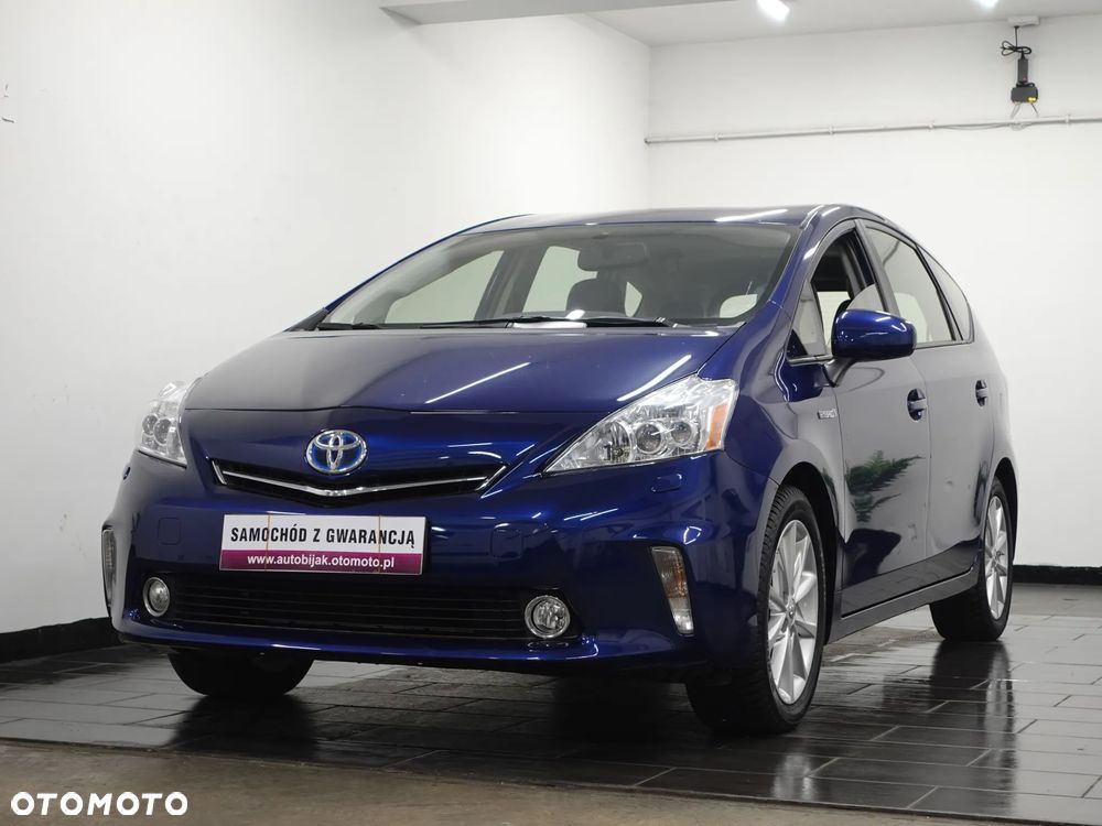 Toyota Prius (Hybrid) - 3