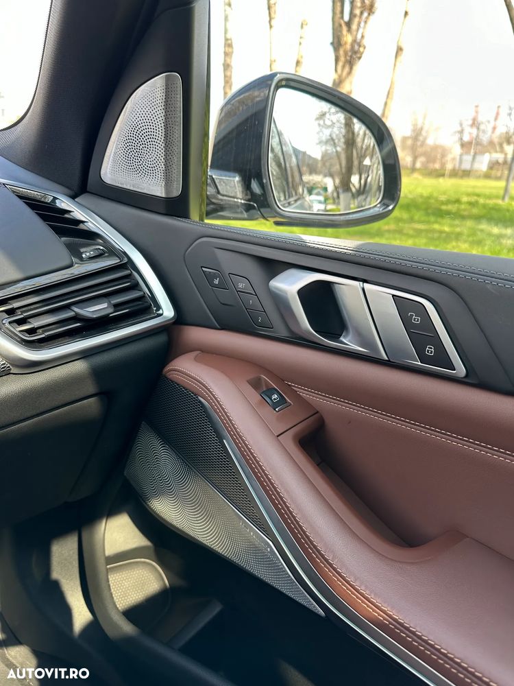 BMW X5 M M50d - 34