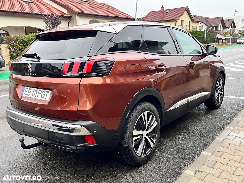 Peugeot 3008 1.2 PureTech 130 BVM6 Allure Pack - 4