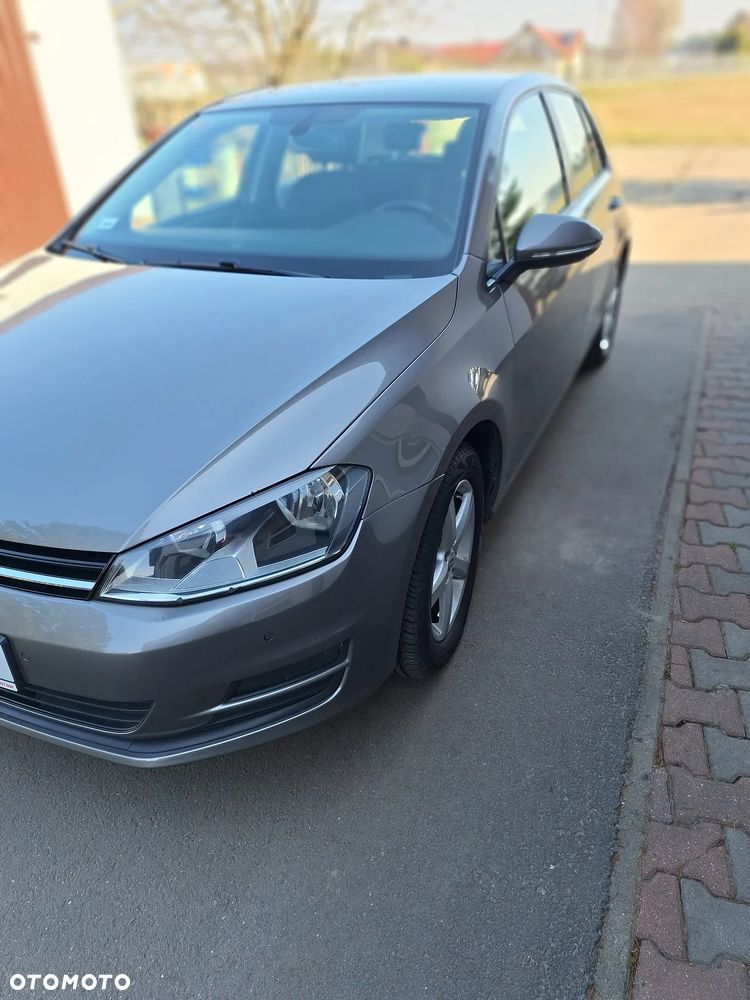 Volkswagen Golf 1.2 TSI BMT Comfortline - 6