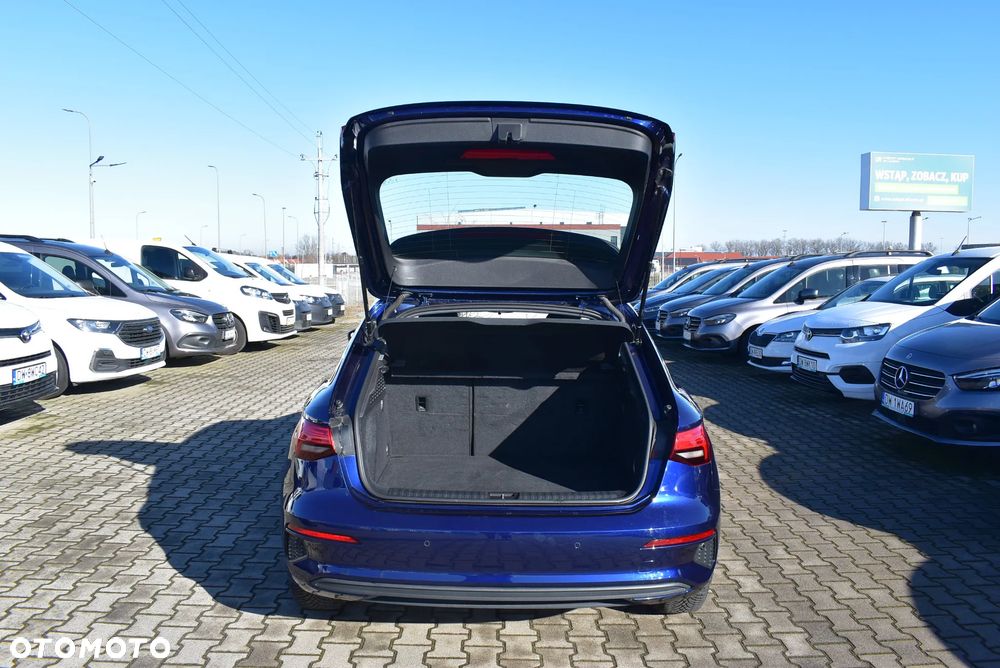 Audi A3 Sportback 30 TDI S tronic - 13