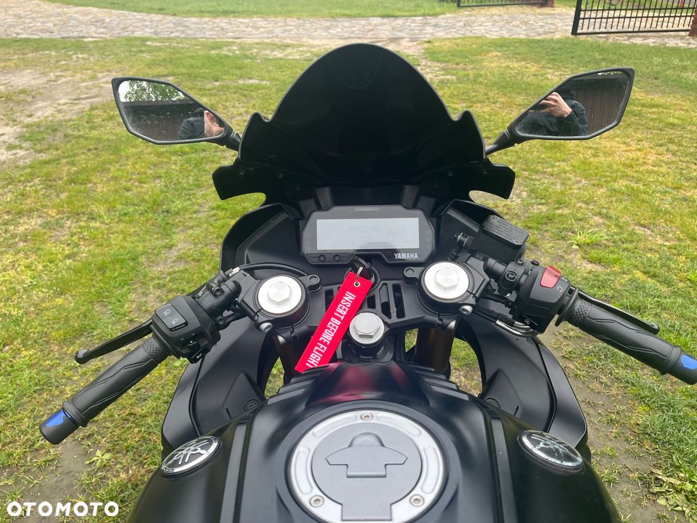 Yamaha YZF - 5