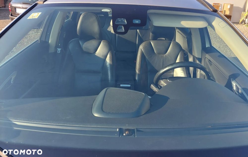 Volvo XC 60 D5 AWD - 15