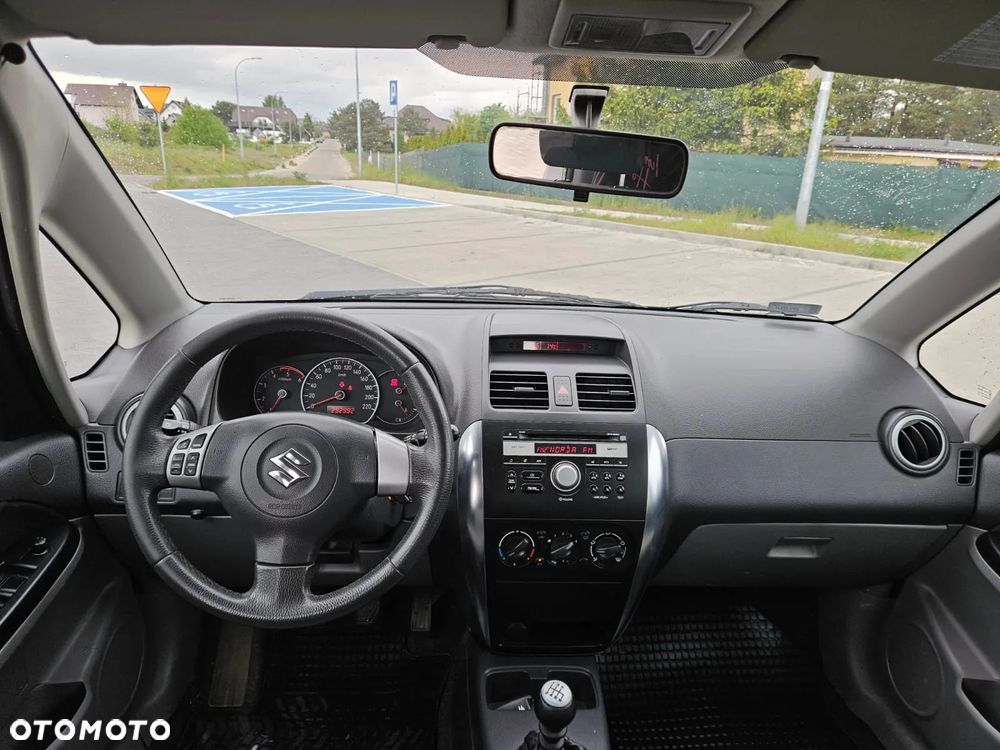 Suzuki SX4 1.9 DDiS 4WD GS / Premium - 8