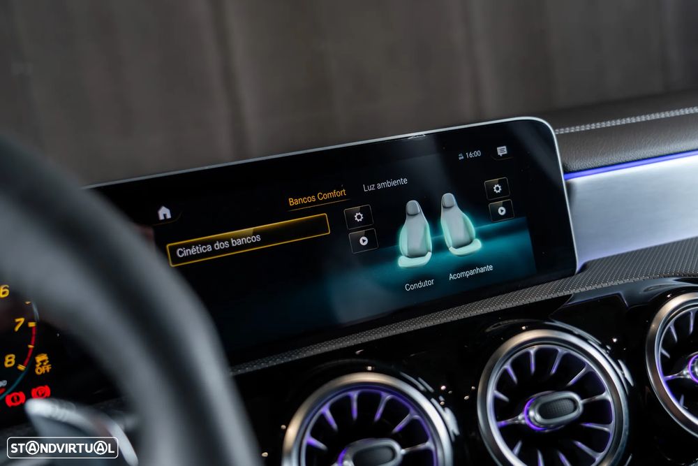 Mercedes-Benz A 45 AMG S 4Matic+ - 20