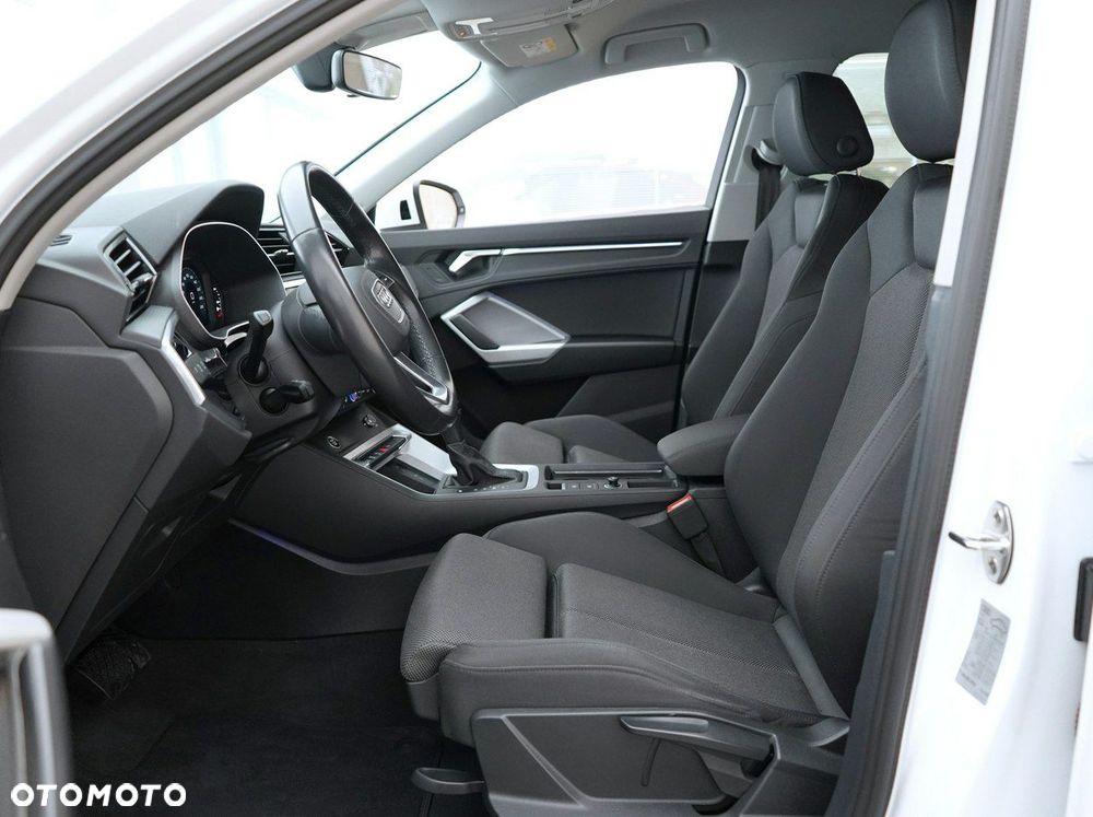 Audi Q3 Sportback - 18