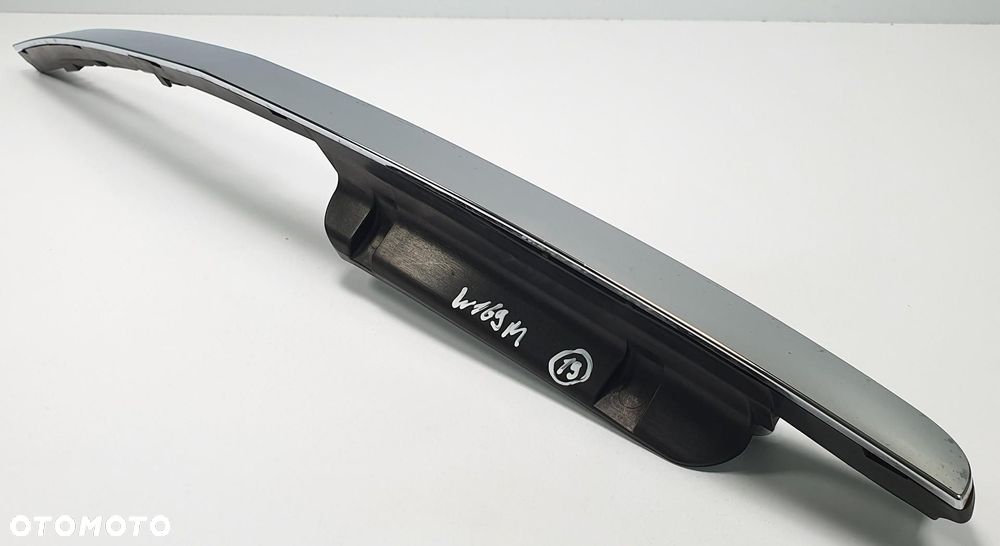 LISTWA ATRAPA GRILLA ZDERZAKA PRZÓD CHROM MERCEDES W169 A1698800383 - 2