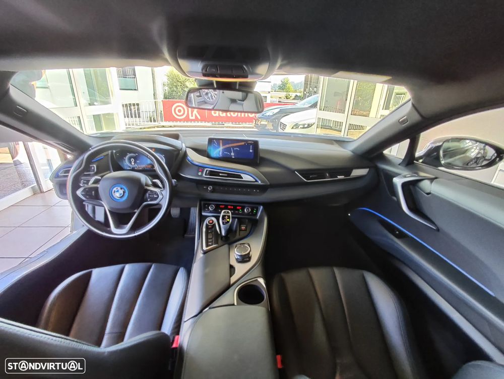 BMW i8 Standard - 24