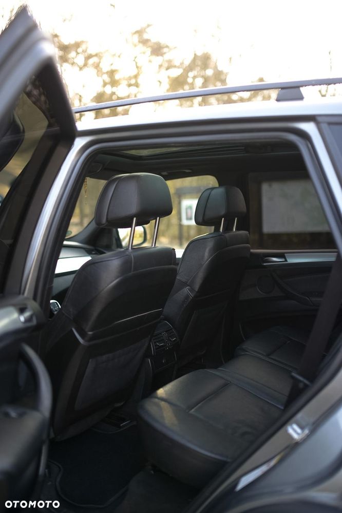 BMW X5 3.0sd xDrive - 10