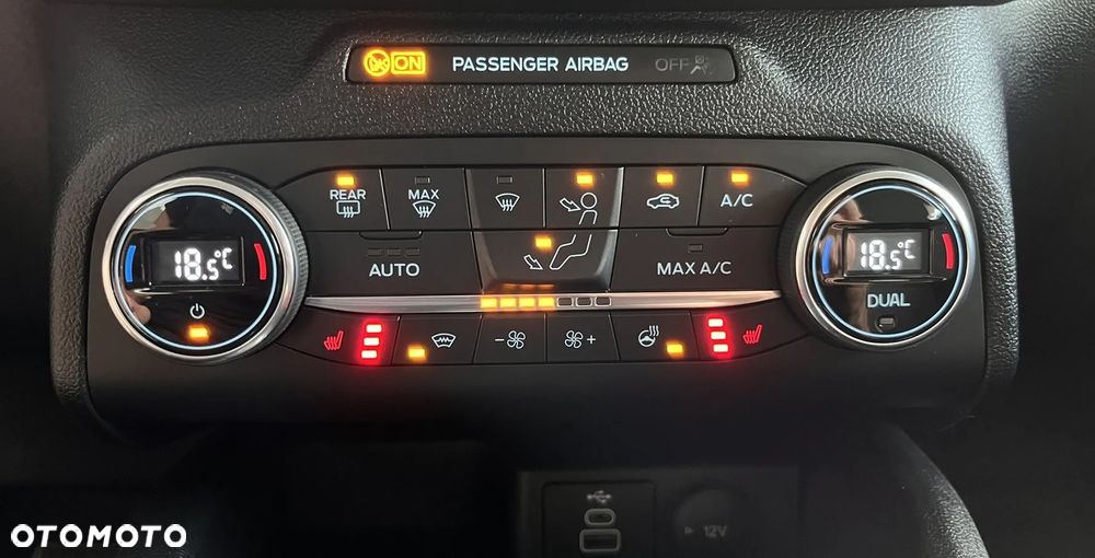 Ford Kuga 2.0 EcoBlue 4x4 TITANIUM X - 16