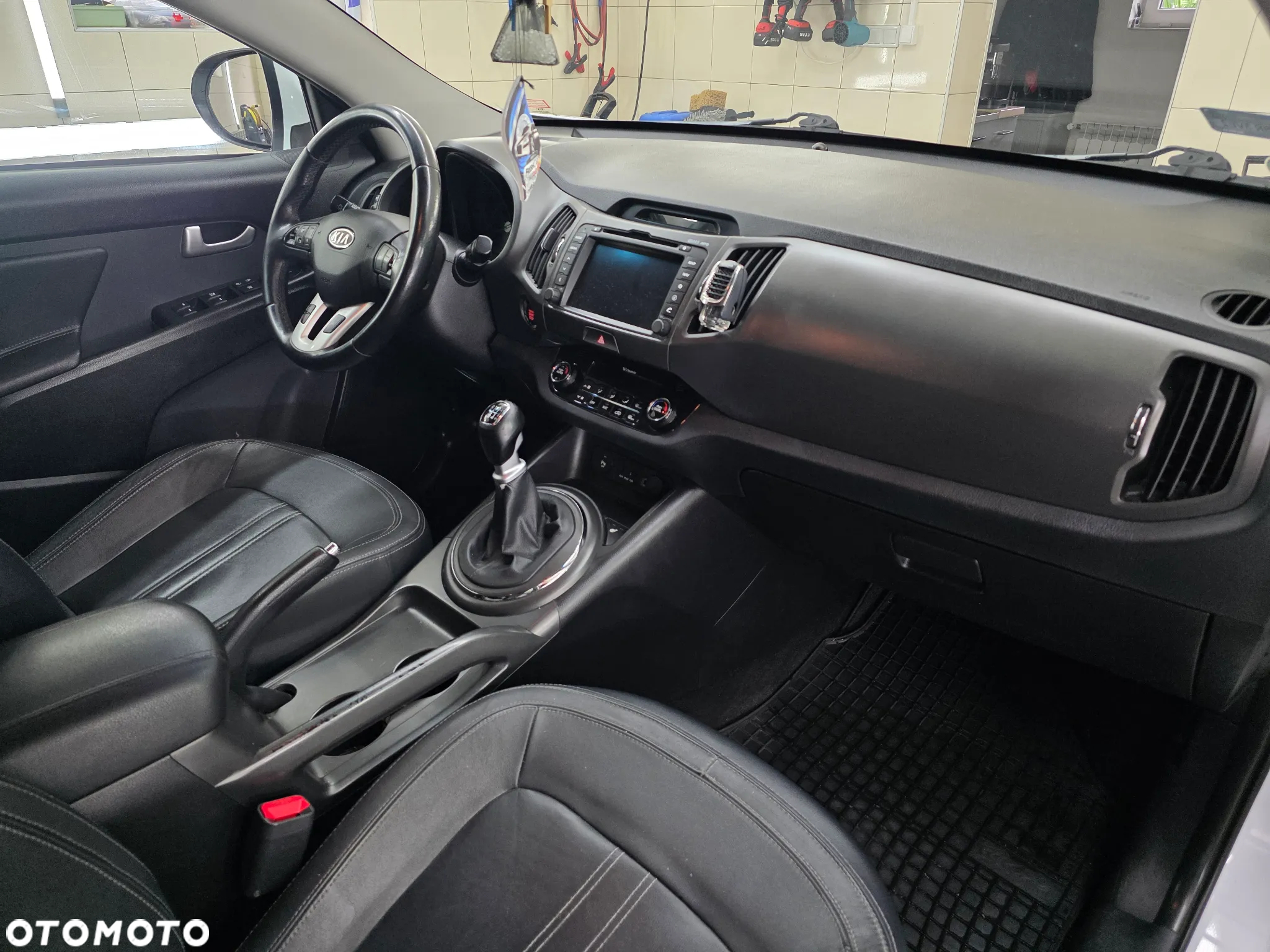 Kia Sportage - 11
